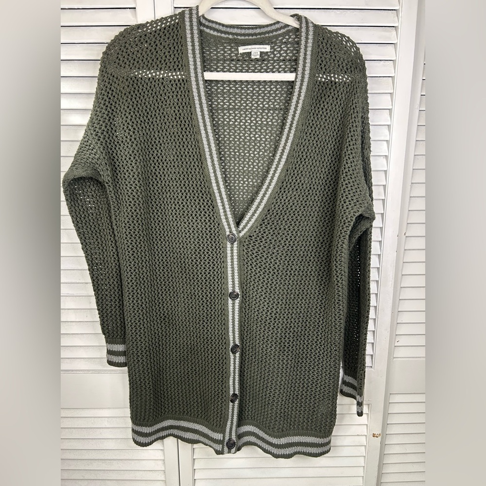 American Eagle‎ Men's Olive Green Cardigan Sweater Size L